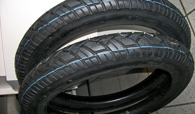 bild von motorrad reifen